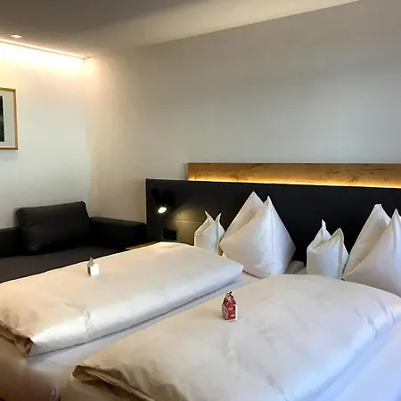 Hotel Sonnenhotel Soldanella Sonneck Samnaun