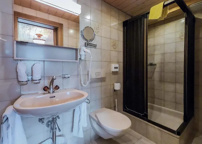 Hotel Sonnenhotel Soldanella Sonneck Samnaun