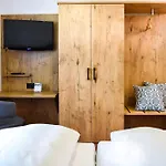 Sonnenhotel Soldanella Sonneck 3* Samnaun
