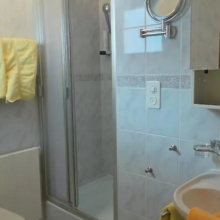 ホテル ゾンネンホテル ソンダネラ ゾンネック 3*