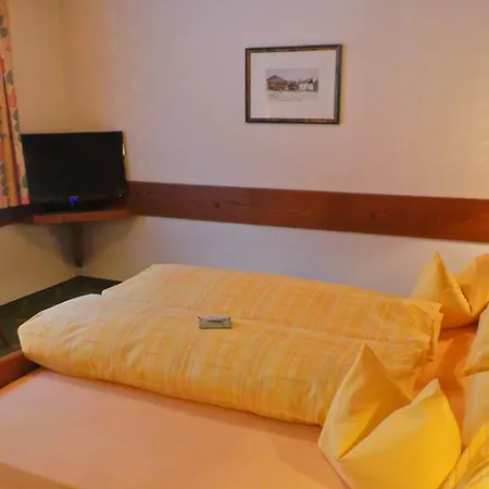 ゾンネンホテル ソンダネラ ゾンネック ホテル