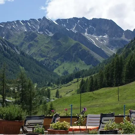 ホテル ゾンネンホテル ソンダネラ ゾンネック ザムナウン