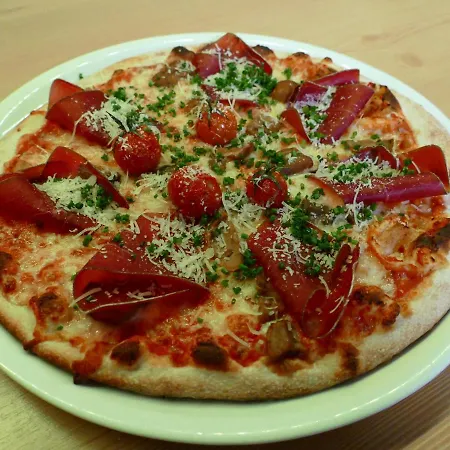 ゾンネンホテル ソンダネラ ゾンネック ホテル