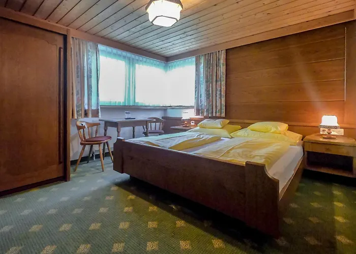 Sonnenhotel Soldanella Sonneck Otel 3*