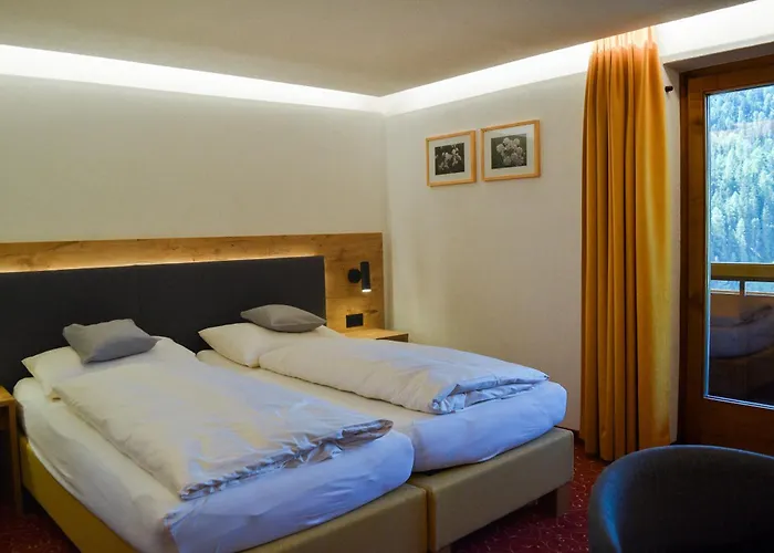Otel Sonnenhotel Soldanella Sonneck Samnaun