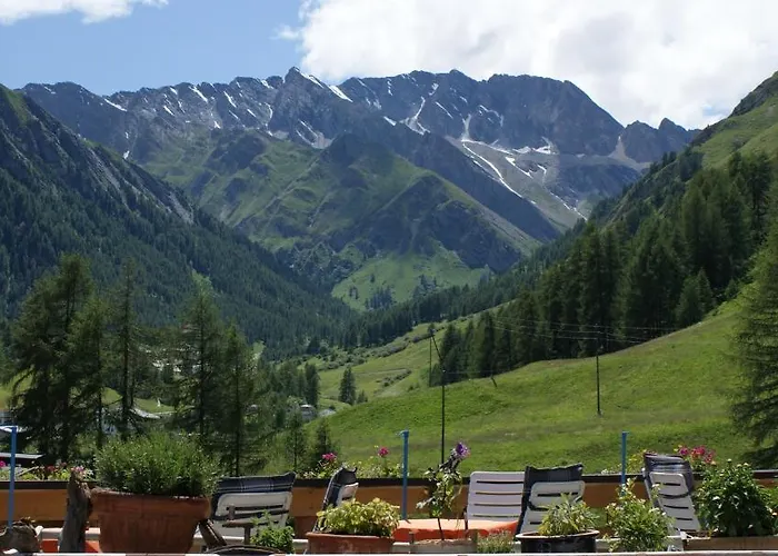 Otel Sonnenhotel Soldanella Sonneck Samnaun